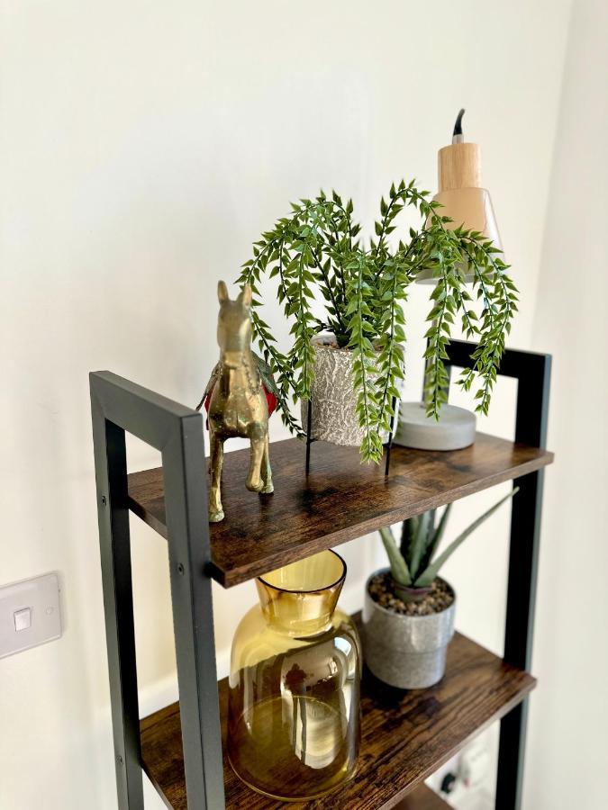טראוברידג' Cosy One Bedroom Apartment מראה חיצוני תמונה